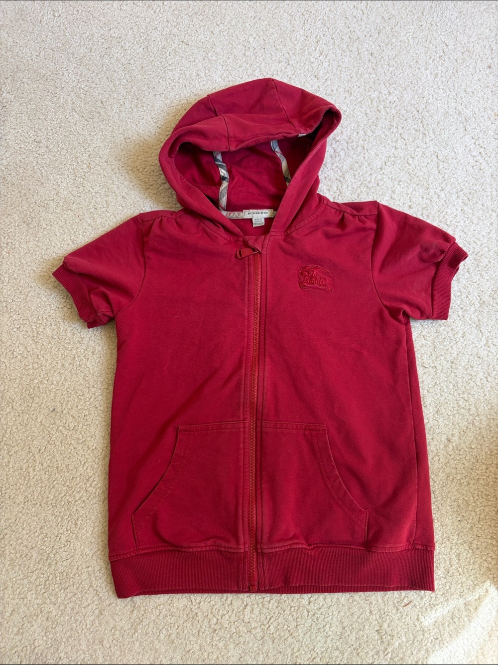 Girls Burberry Short Sleeve Hooded Full Zip Sweater Red Size 12Y/152cm